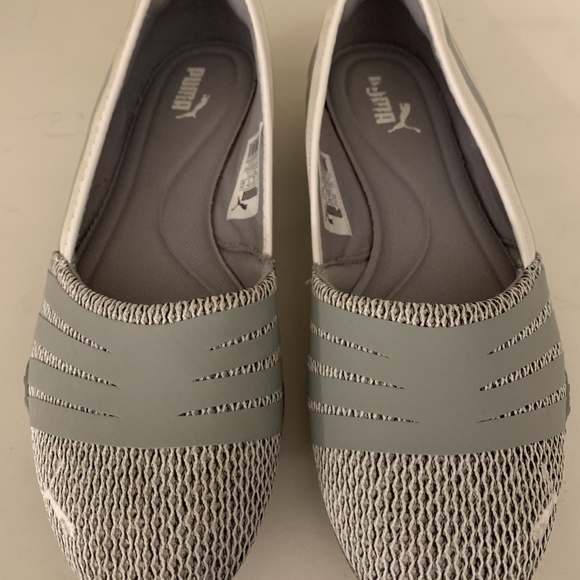 Puma Asha Alt 2 Ballet Flats Slip-On Shoes sz 9 Grey/White - Picture 3 of 4